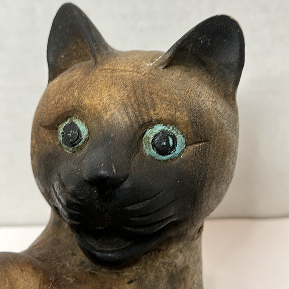 Hand Made Solid Wood Siamese Cat Figurine Door Stop - Picture 2 of 4